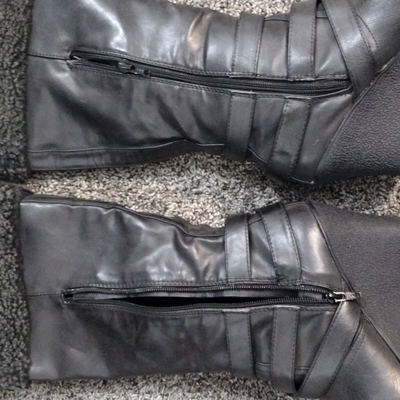 Express Women Wedges Back boots| Size 8 - Picture 12 of 14